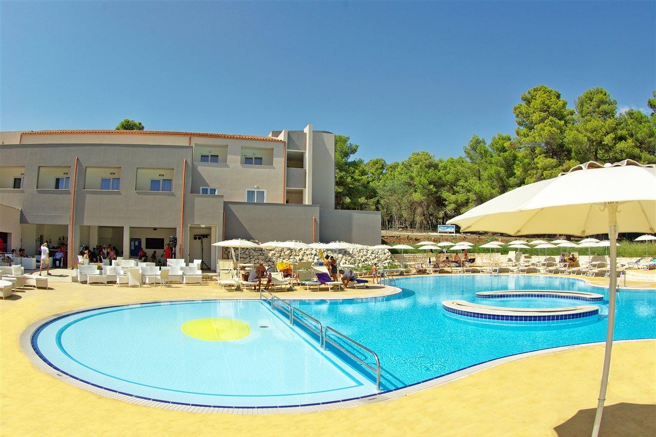 Futura Club Spiagge Bianche Hotel ฟอนตาเน บีอานเก ภายนอก รูปภาพ